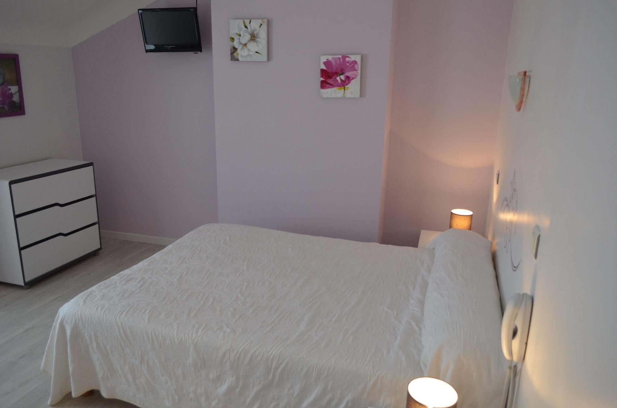 Hotel Gardenia Biarritz Exterior foto