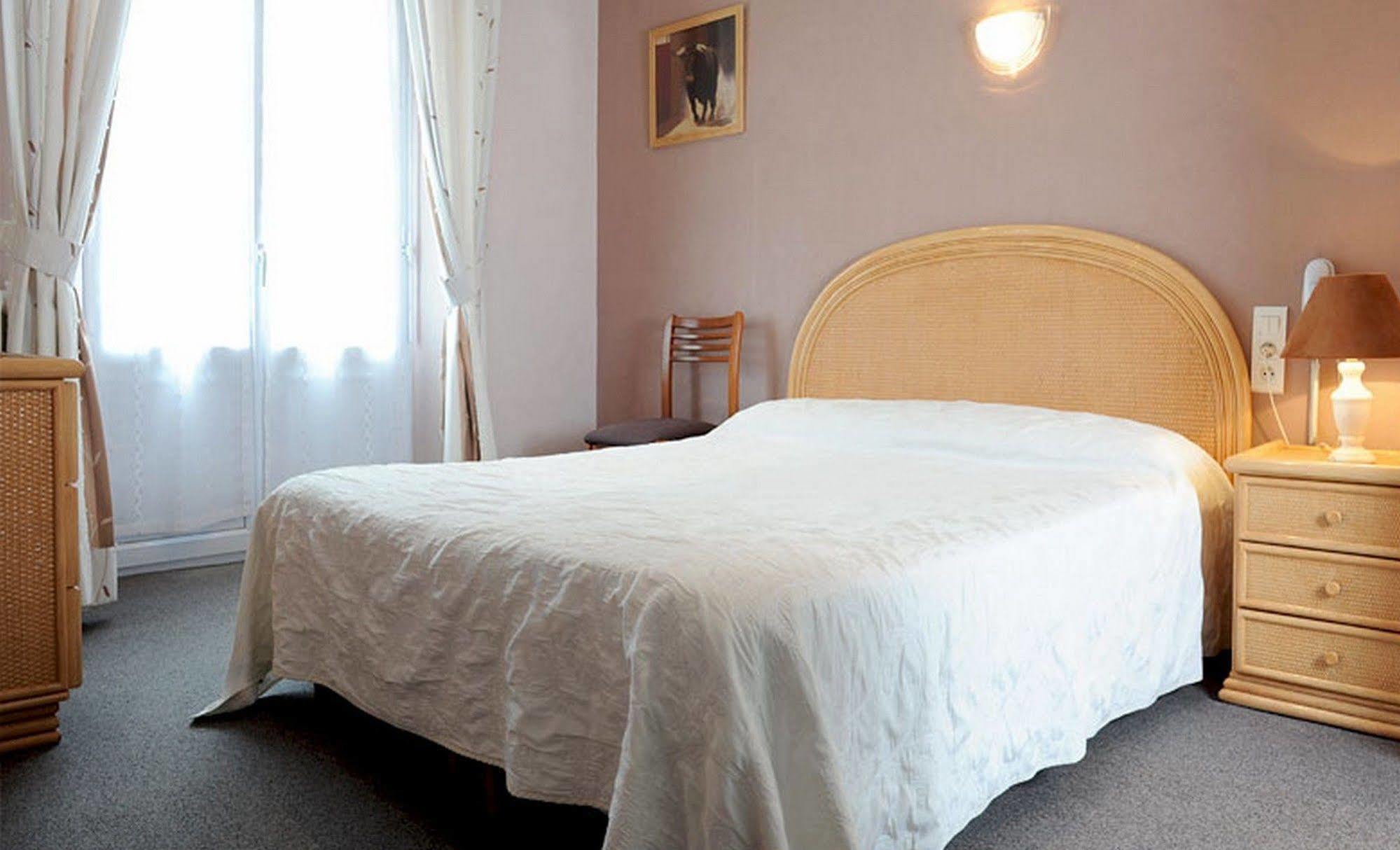 Hotel Gardenia Biarritz Exterior foto